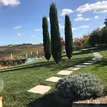 Resort Naturalmente Wine