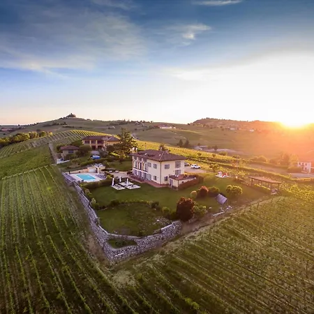 Naturalmente Wine Resort 3*