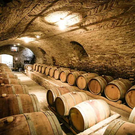 Naturalmente Wine Rezort 3*