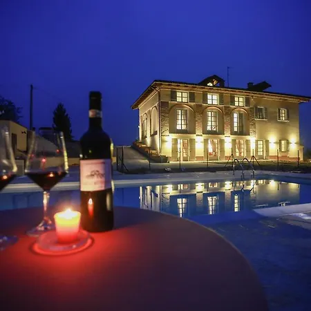 Naturalmente Wine Semesteranläggning (resort) Agliano Terme