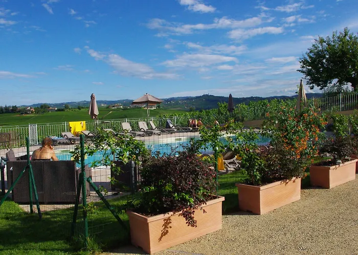 Naturalmente Wine Rezort Agliano Terme