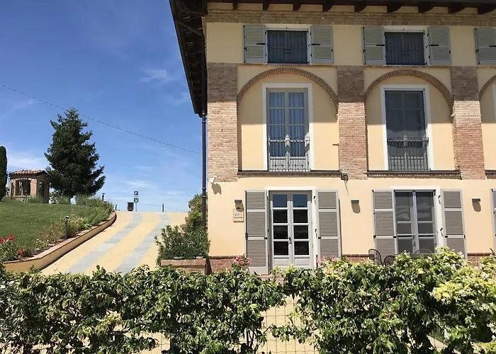 Naturalmente Wine Rezort 3*